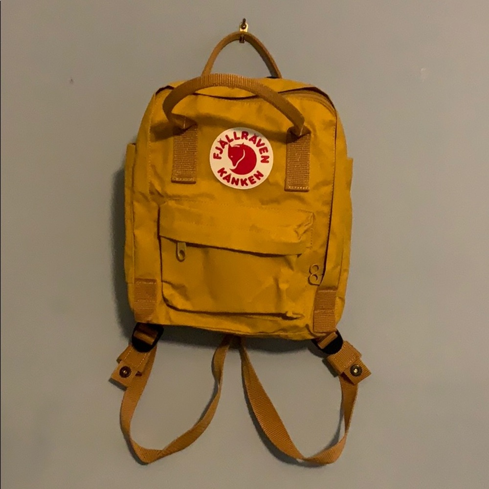 Fjallraven Kanken Mini Backpack